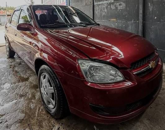 CHEVROLET CLASSIC 1.0 MPFI VHCE 8V FLEX 4P MANUAL